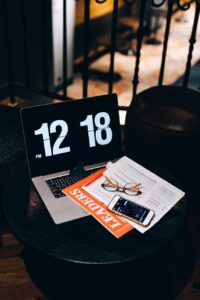 Kaip sukurti sėkmingą nišinį naujienų portalą: nuo idėjos iki pirmos auditorijos