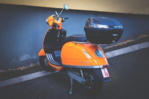 Elektrinių paspirtukų gedimų diagnostika ir remontas: ką būtina žinoti kiekvienam Šiaulių miesto gyventojui